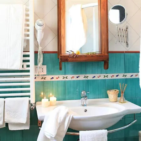 Hotel Giardino Giamperduto 3*